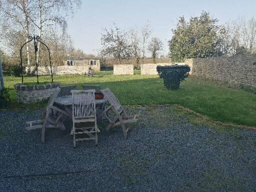 Charming Cottage Du Marais Dday Omaha Beach Canchy  Exterior photo